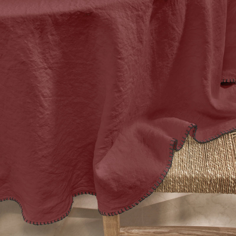 Nappe en lin ronde sur mesure avec point de cheval brique