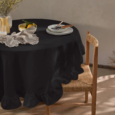 Nappe ronde en lin lavé à volant encre noire
