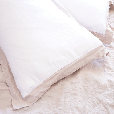 taies d'oreiller en lin à bords plats colorés#colour_blanc-optique
