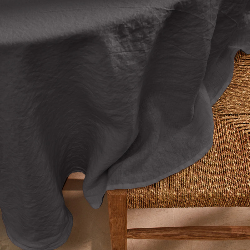 Nappe basique ronde en lin gris plomb