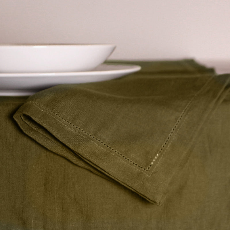 serviette en lin ajouré vert olive