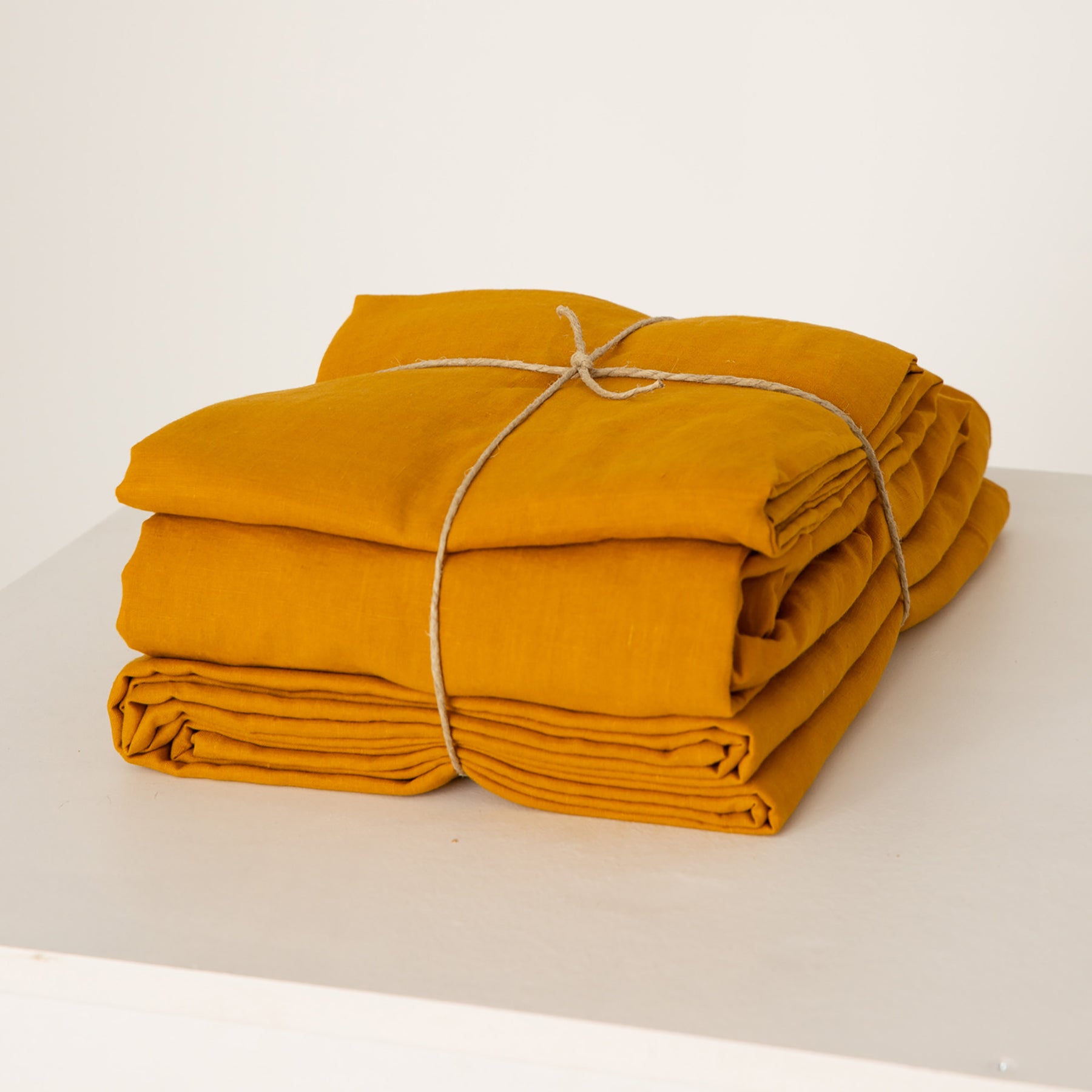 Bed Linen Set 220 x 240 cm Yellow Flame Retro Printed Microfibre